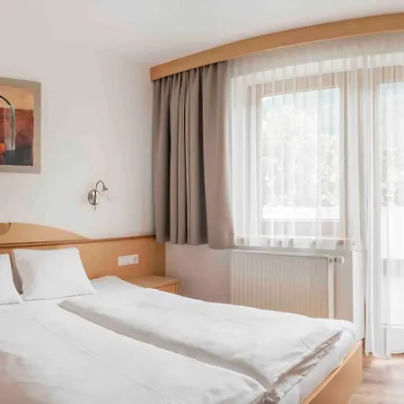 Gaestehaus Europa * Sölden