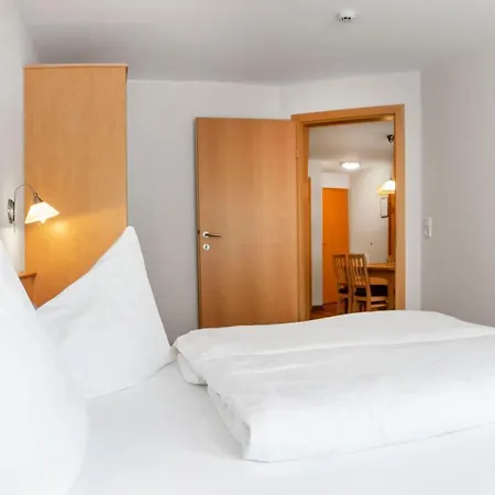 Gaestehaus Europa Lägenhet *