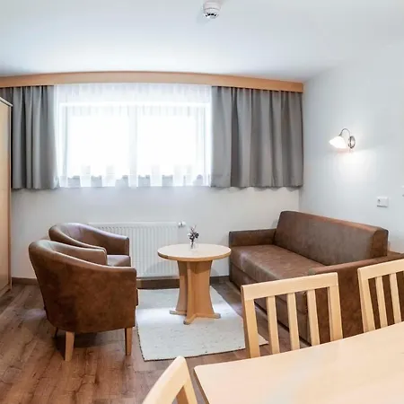 Lägenhet Gaestehaus Europa *