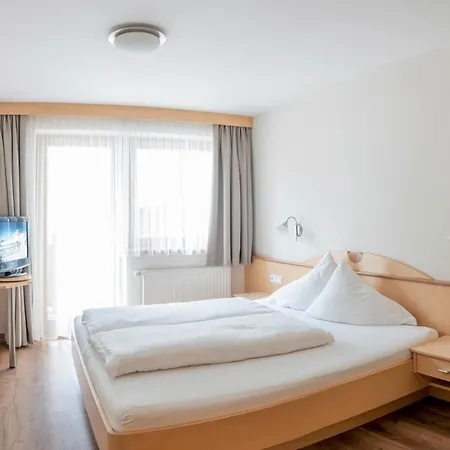 Gaestehaus Europa Зёльден