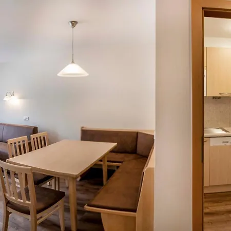 דירה Gaestehaus Europa *