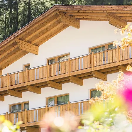 Gaestehaus Europa * Sölden